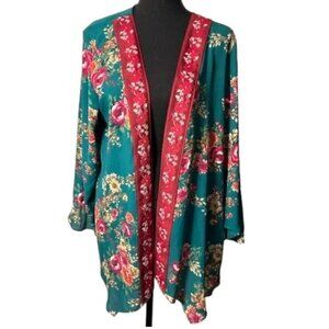 Pioneer Woman Shark Bite Duster Shaw Size S/M